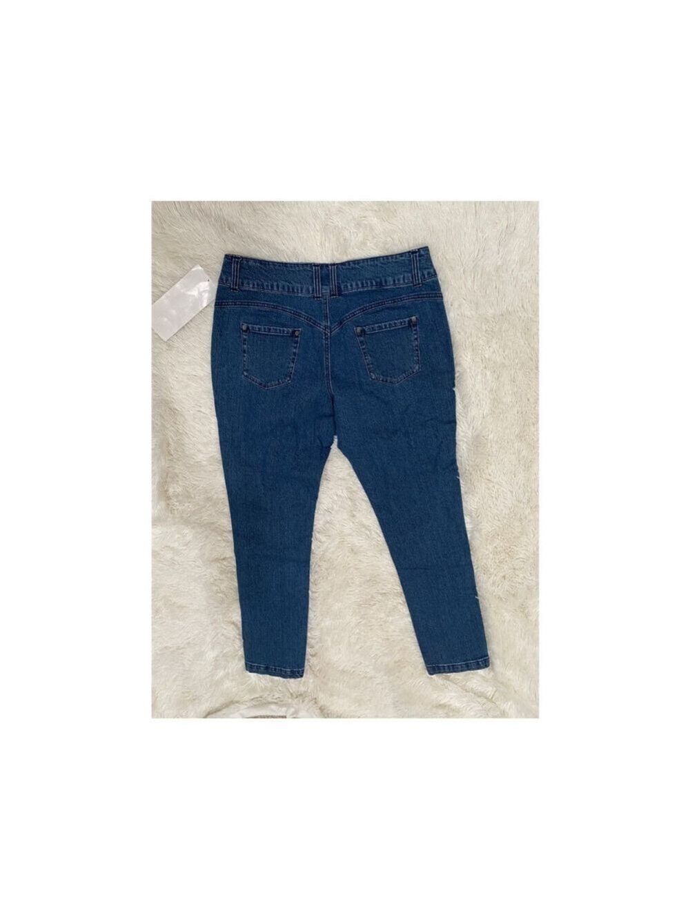 Ashro Blue Straight Leg Jeans with Grommet Details - Size 16 (NWT)